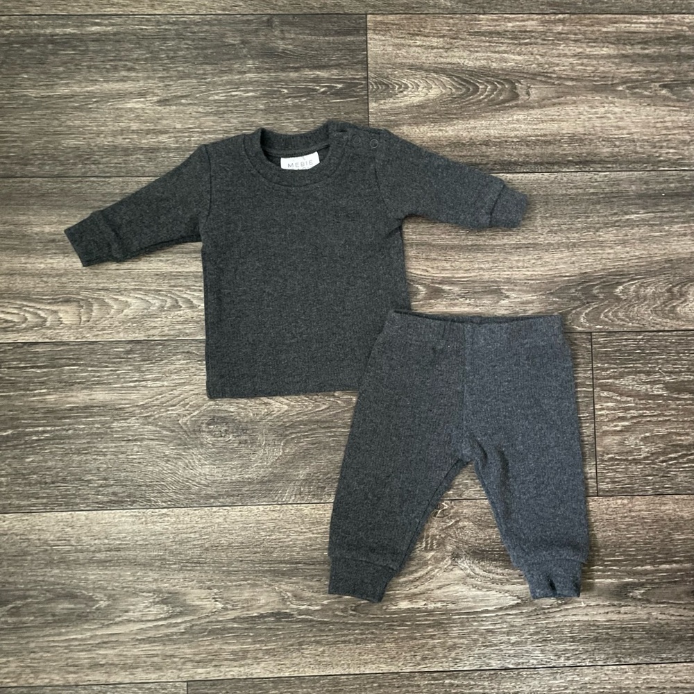 Mebie Baby- Grey ribbed set 0-3 months